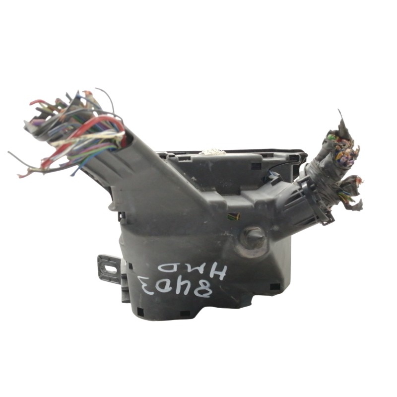 Recambio de caja reles / fusibles para ford fiesta (cb1) trend referencia OEM IAM 8V5114B144BA  