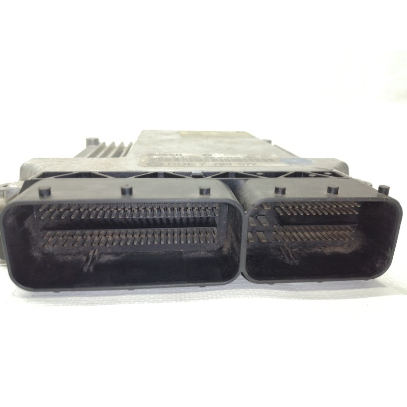 Recambio de centralita motor uce para bmw serie 3 berlina (e46) 320d referencia OEM IAM 0281010565  