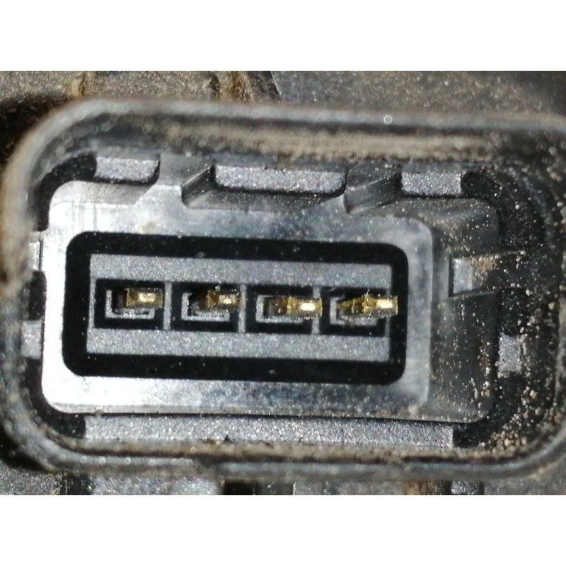 Recambio de cerradura puerta trasera izquierda para renault clio iii 1.4 16v referencia OEM IAM   