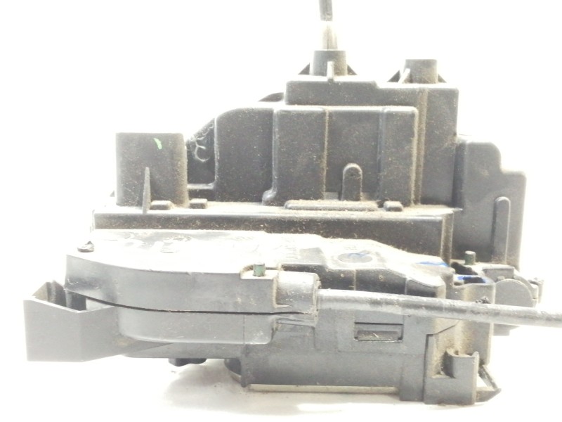 Recambio de cerradura puerta trasera izquierda para renault clio iii 1.4 16v referencia OEM IAM   