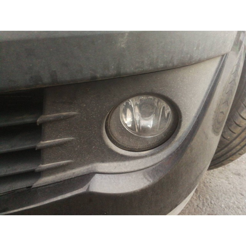 Recambio de faro antiniebla izquierdo para renault clio iii 1.4 16v referencia OEM IAM 8200002469 89202714 89210439