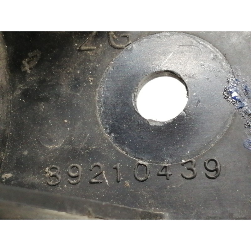 Recambio de faro antiniebla izquierdo para renault clio iii 1.4 16v referencia OEM IAM 8200002469 89202714 89210439