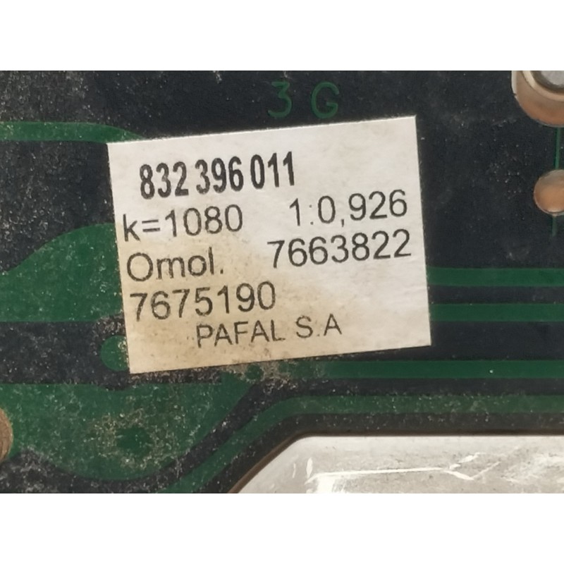 Recambio de cuadro instrumentos para fiat cinquecento (170) 0.9 i.e. referencia OEM IAM 832396011  