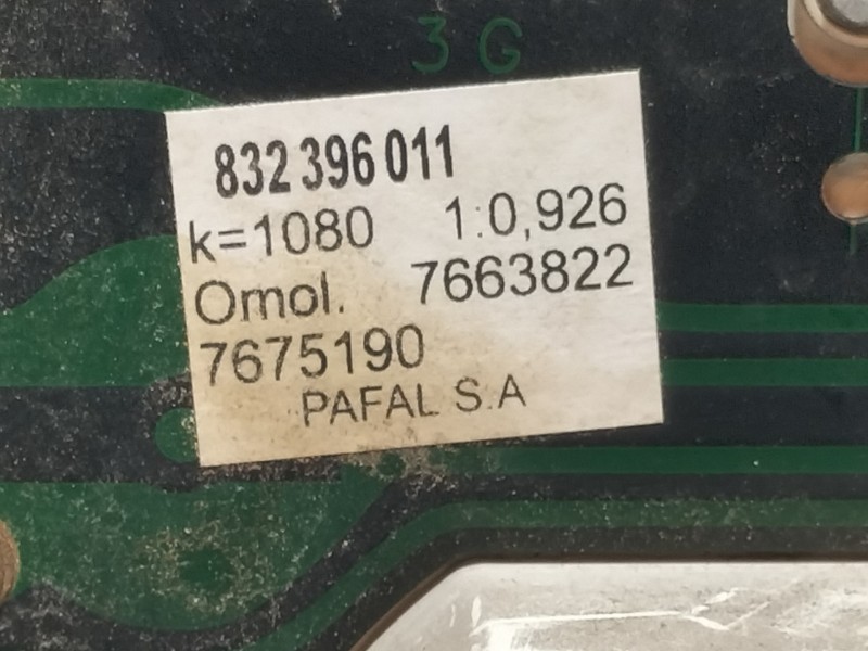 Recambio de cuadro instrumentos para fiat cinquecento (170) 0.9 i.e. referencia OEM IAM 832396011  