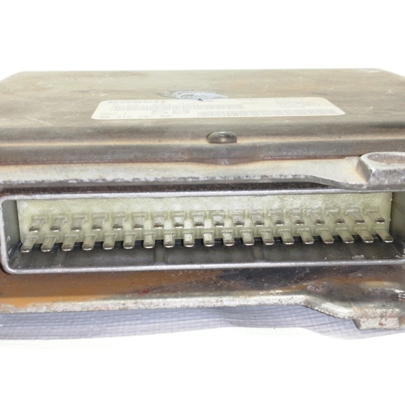 Recambio de centralita motor uce para citroën saxo 1.1 sx referencia OEM IAM 0261204788  