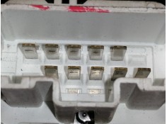 Recambio de mando elevalunas delantero izquierdo para renault clio iii 1.4 16v referencia OEM IAM 8200356519   2