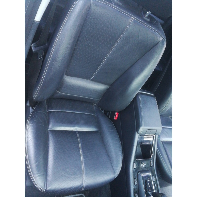 Recambio de torpedo para renault clio iii 1.4 16v referencia OEM IAM 8200290131  