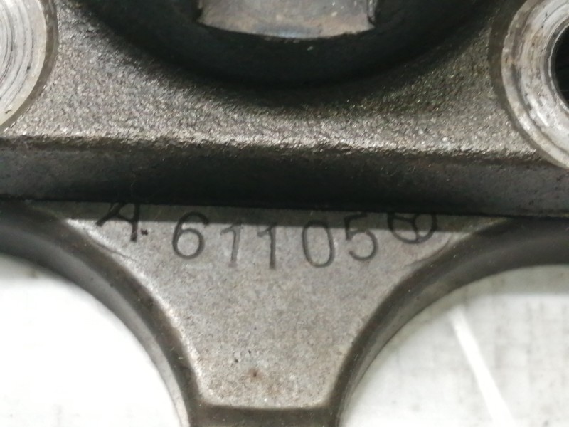 Recambio de polea arbol levas para mercedes-benz clase m (w163) 270 cdi (163.113) referencia OEM IAM A61105  