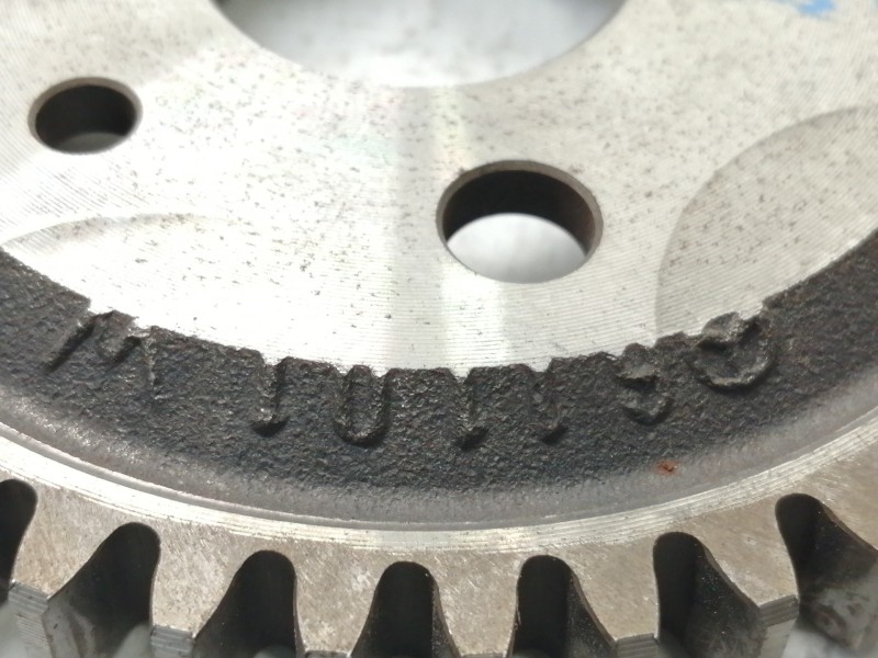 Recambio de polea arbol levas para mercedes-benz clase m (w163) 270 cdi (163.113) referencia OEM IAM A61105  