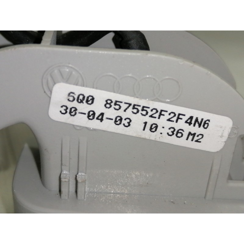 Recambio de parasol derecho para volkswagen polo (9n1) trendline referencia OEM IAM 6Q0857552 3B0857561B 3B0857561