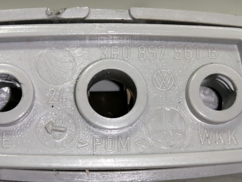 Recambio de parasol derecho para volkswagen polo (9n1) trendline referencia OEM IAM 6Q0857552 3B0857561B 3B0857561