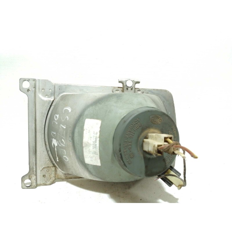 Recambio de faro derecho para volkswagen passat (321/23/27/31) gl referencia OEM IAM   