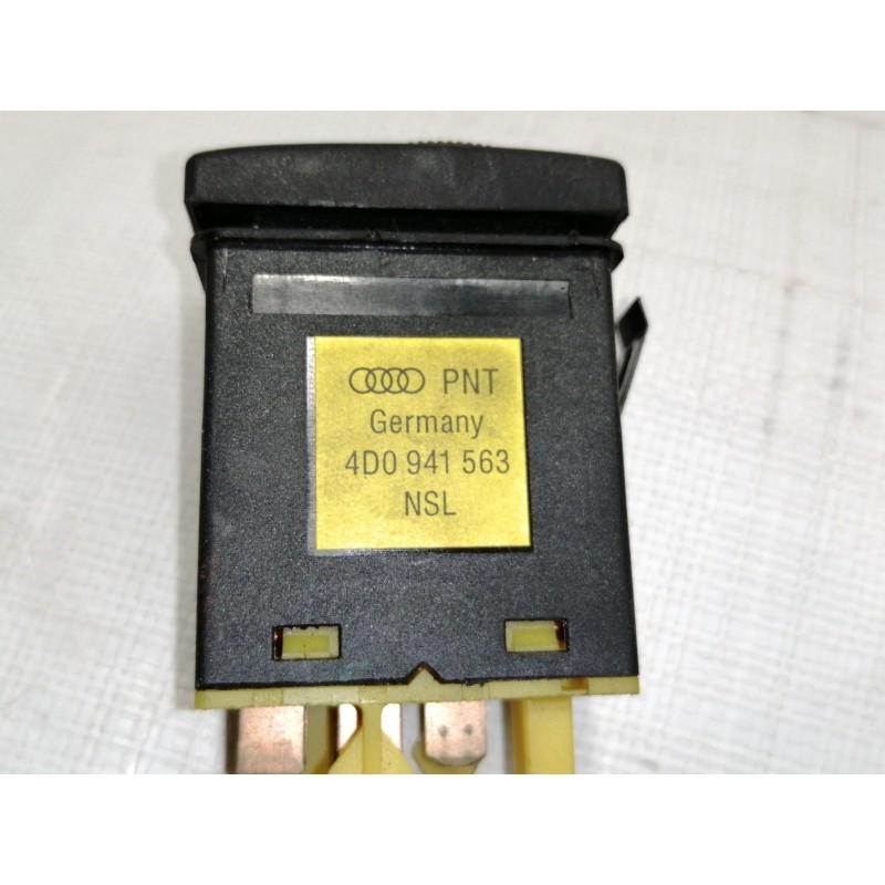 Recambio de interruptor para audi a4 avant (b5) 1.8 referencia OEM IAM 4D0941563  