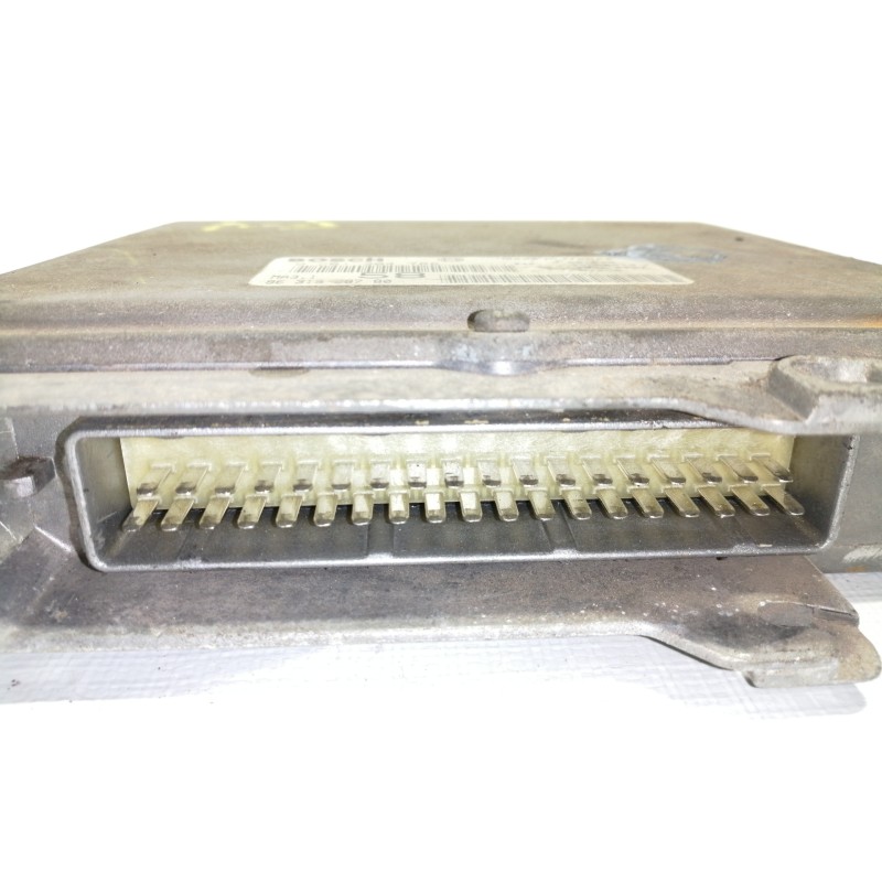 Recambio de centralita motor uce para citroën saxo 1.1 seduction referencia OEM IAM 0261204788  