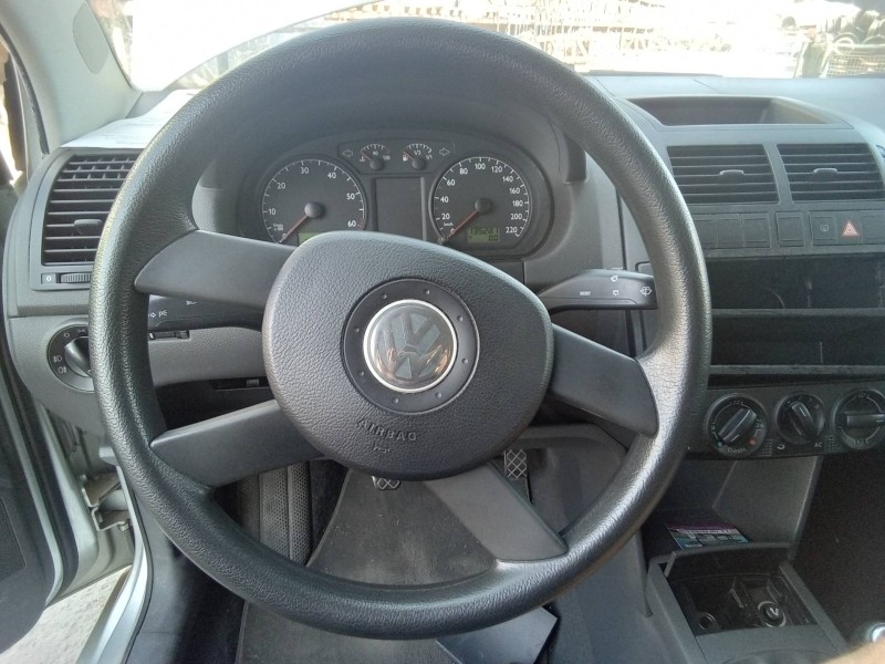 Recambio de volante para volkswagen polo (9n1) trendline referencia OEM IAM 6Q0419091G  
