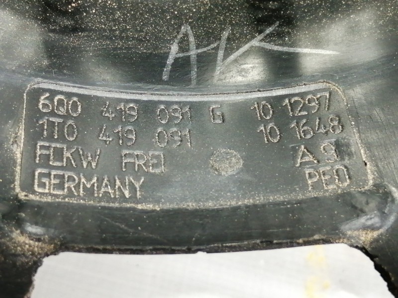 Recambio de volante para volkswagen polo (9n1) trendline referencia OEM IAM 6Q0419091G  