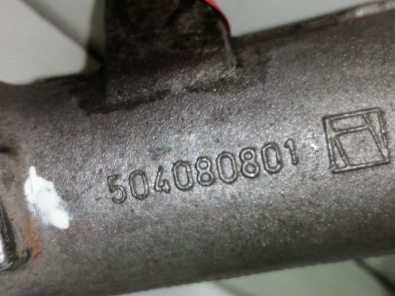 Recambio de tubo para iveco daily caja cerrada (1999 =>) 29 - l 11 caja cerrada referencia OEM IAM 504080801  