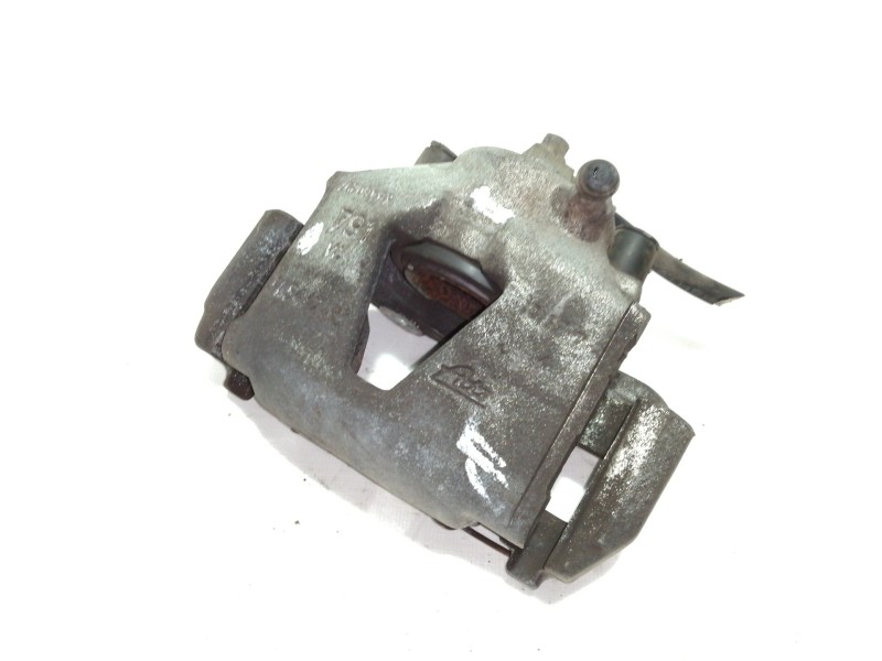 Recambio de pinza freno delantera izquierda para opel omega a 2.4 c referencia OEM IAM FN5424  