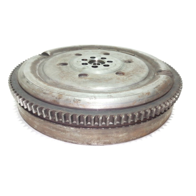 Recambio de volante motor para iveco daily caja cerrada (1999 =>) 29 - l 11 caja cerrada referencia OEM IAM 415022210  