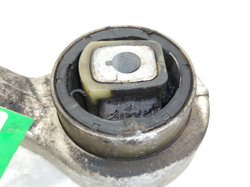 Recambio de brazo suspension inferior delantero derecho para audi a6 avant (4b5) 2.4 (121kw) referencia OEM IAM 4D0407695J  