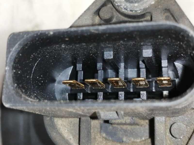 Recambio de caudalimetro para audi a4 berlina (b5) 1.9 tdi referencia OEM IAM 8D0129601G  