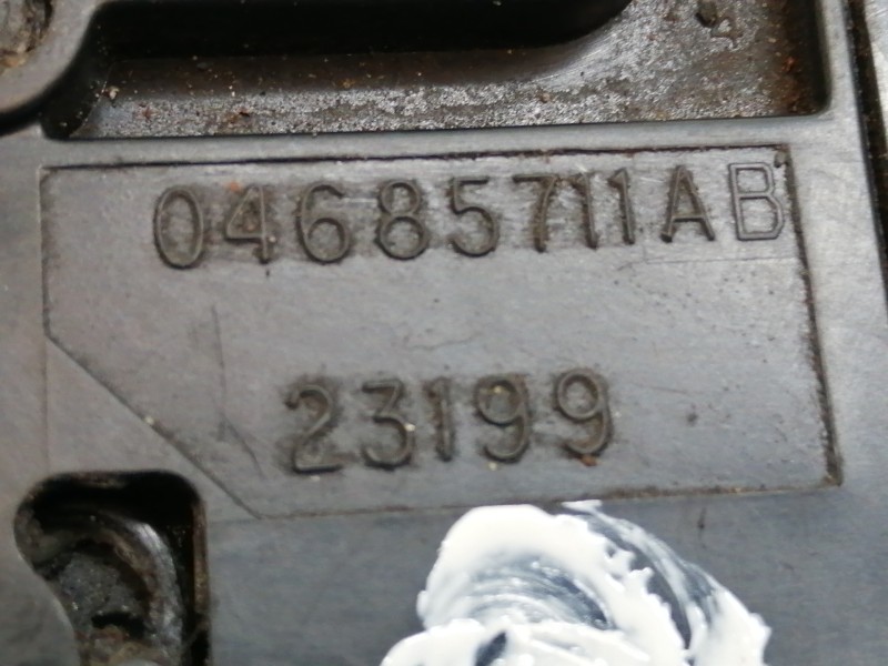 Recambio de mando intermitentes para chrysler voyager (rg) 2.5 crd executive referencia OEM IAM 04685711AB  