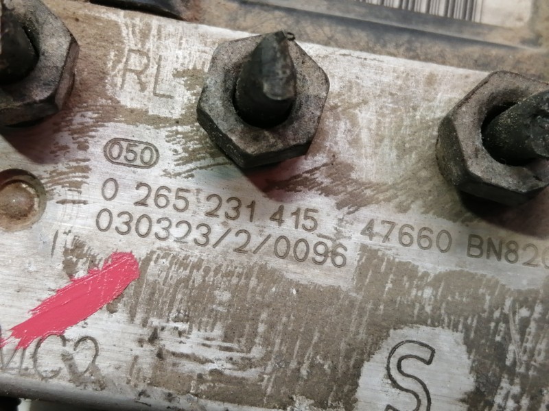 Recambio de abs para nissan almera (n16/e) acenta referencia OEM IAM 0265231415  