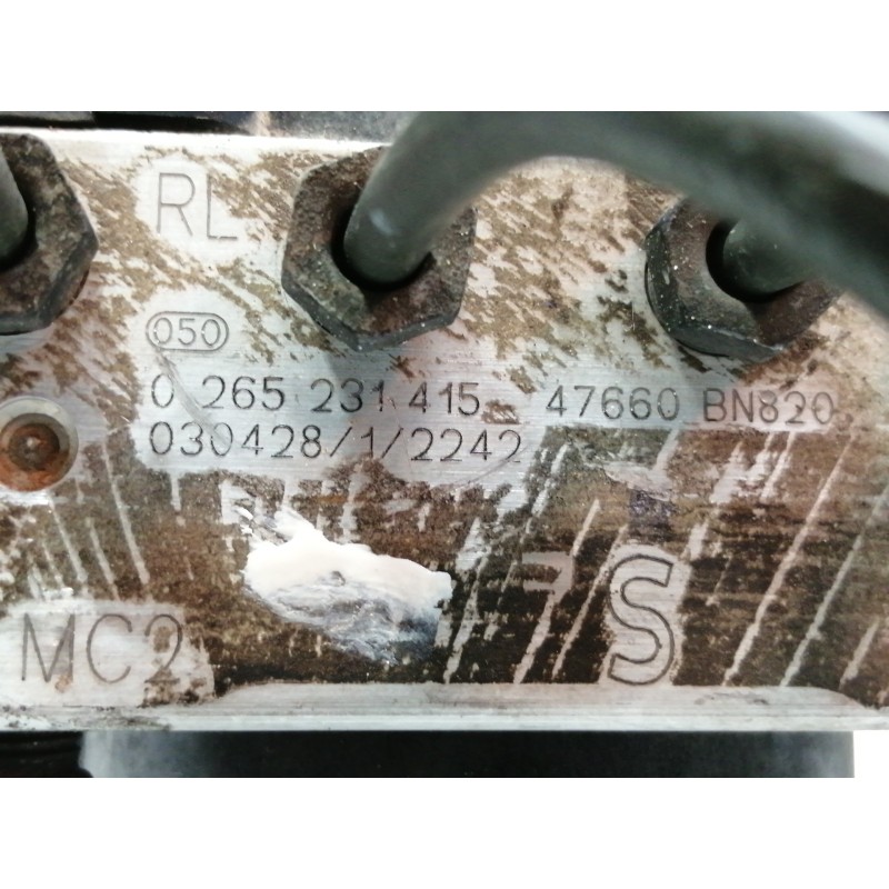 Recambio de abs para nissan almera (n16/e) acenta referencia OEM IAM 0265231415  
