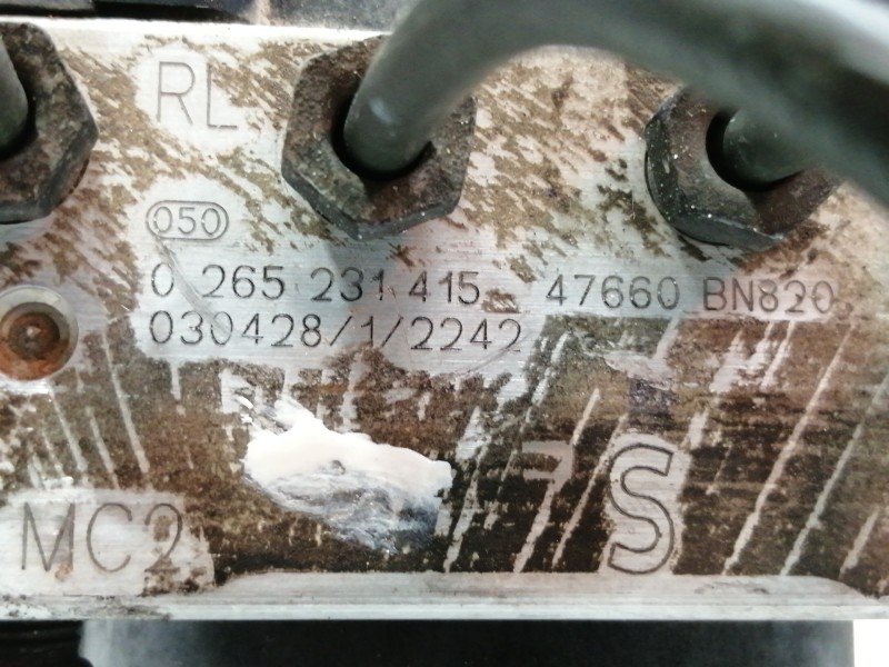 Recambio de abs para nissan almera (n16/e) acenta referencia OEM IAM 0265231415  