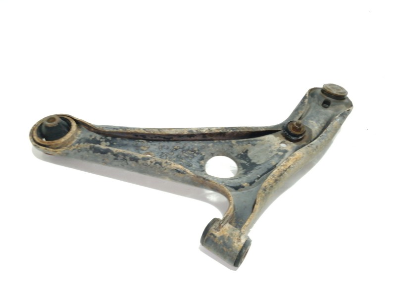 Recambio de brazo suspension inferior delantero derecho para toyota yaris (ncp1/nlp1/scp1) 1.0 linea luna referencia OEM IAM   