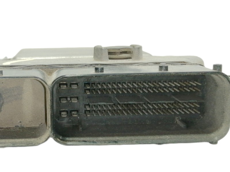 Recambio de centralita motor uce para kia cee´d active referencia OEM IAM 391102B660 0261S04356 1039S25371