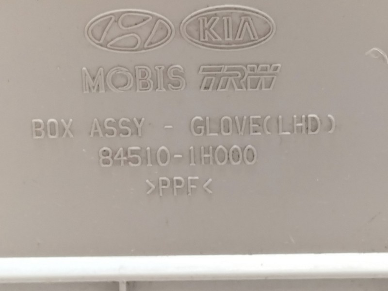 Recambio de guantera para kia cee´d active referencia OEM IAM 845101H000  