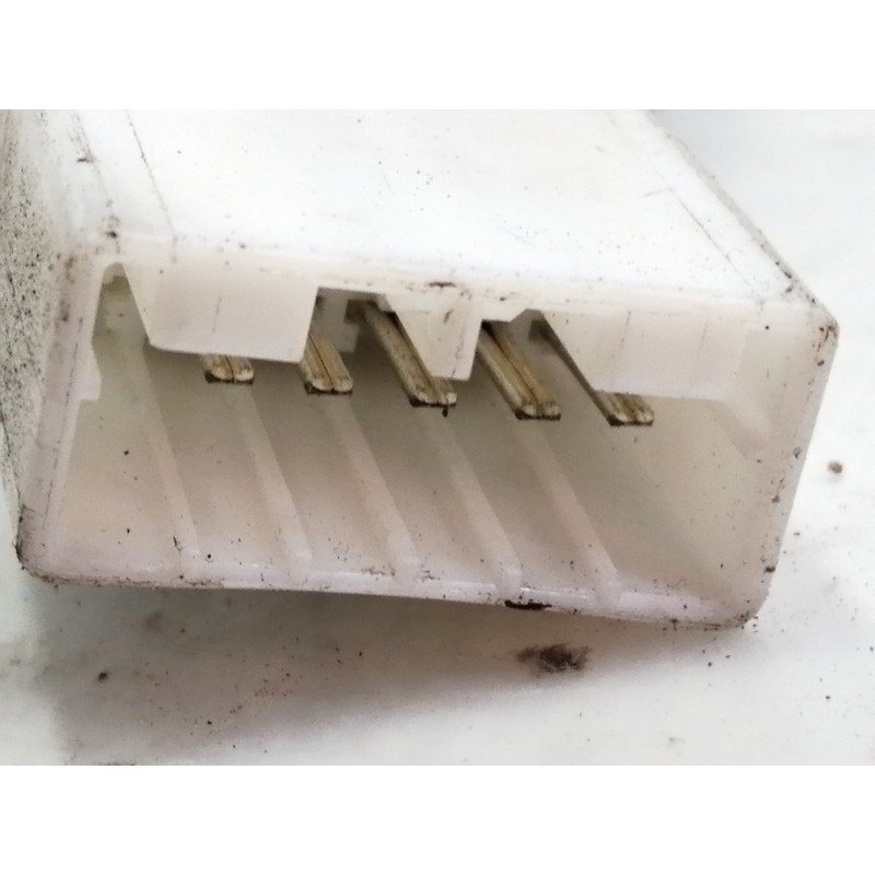 Recambio de cerradura maletero / porton para fiat linea (110) activa (110.0/111.0) referencia OEM IAM   