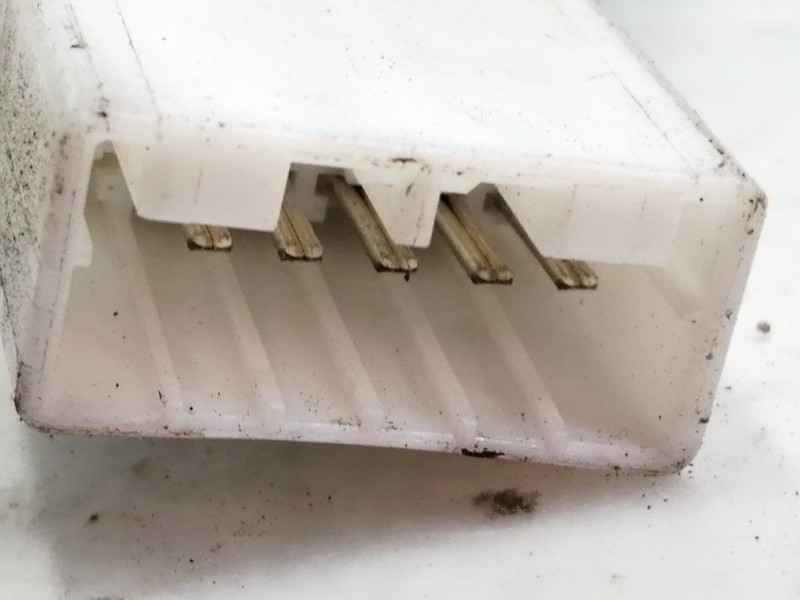 Recambio de cerradura maletero / porton para fiat linea (110) activa (110.0/111.0) referencia OEM IAM   