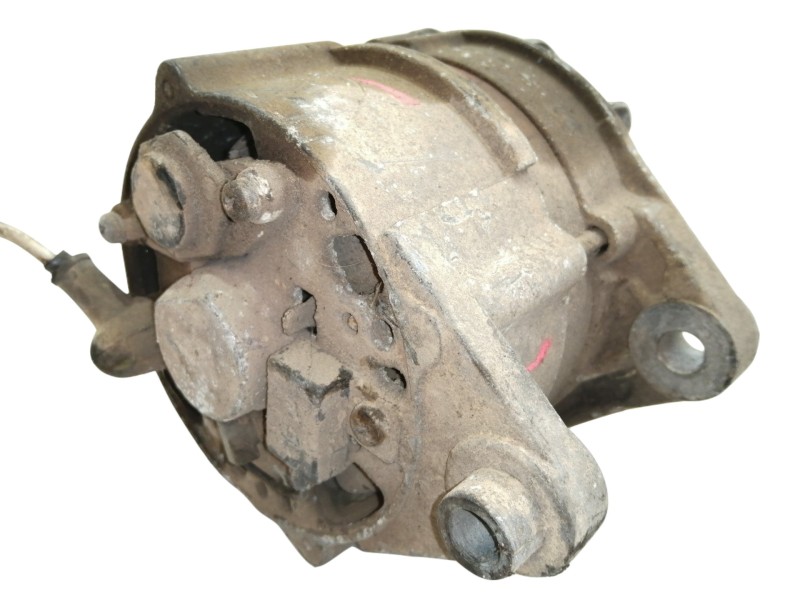 Recambio de alternador para toyota land cruiser (j7) bj73 referencia OEM IAM 0120488194  