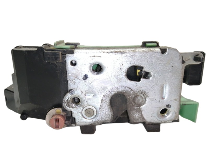 Recambio de cerradura puerta trasera izquierda para fiat linea (110) activa (110.0/111.0) referencia OEM IAM   