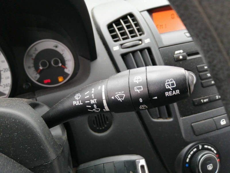 Recambio de mando limpia para kia cee´d active referencia OEM IAM   