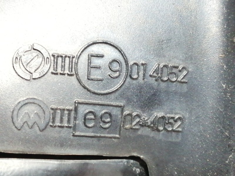 Recambio de retrovisor derecho para fiat multipla (186) 1.9 jtd cat referencia OEM IAM 014052  