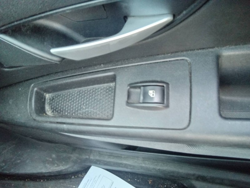 Recambio de mando elevalunas delantero derecho para fiat linea (110) activa (110.0/111.0) referencia OEM IAM   