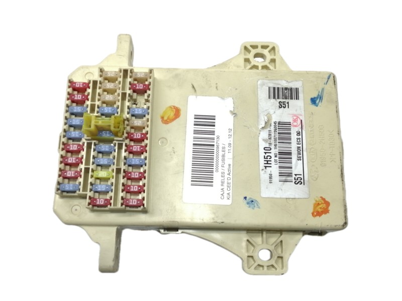 Recambio de caja reles / fusibles para kia cee´d active referencia OEM IAM 919501H510  