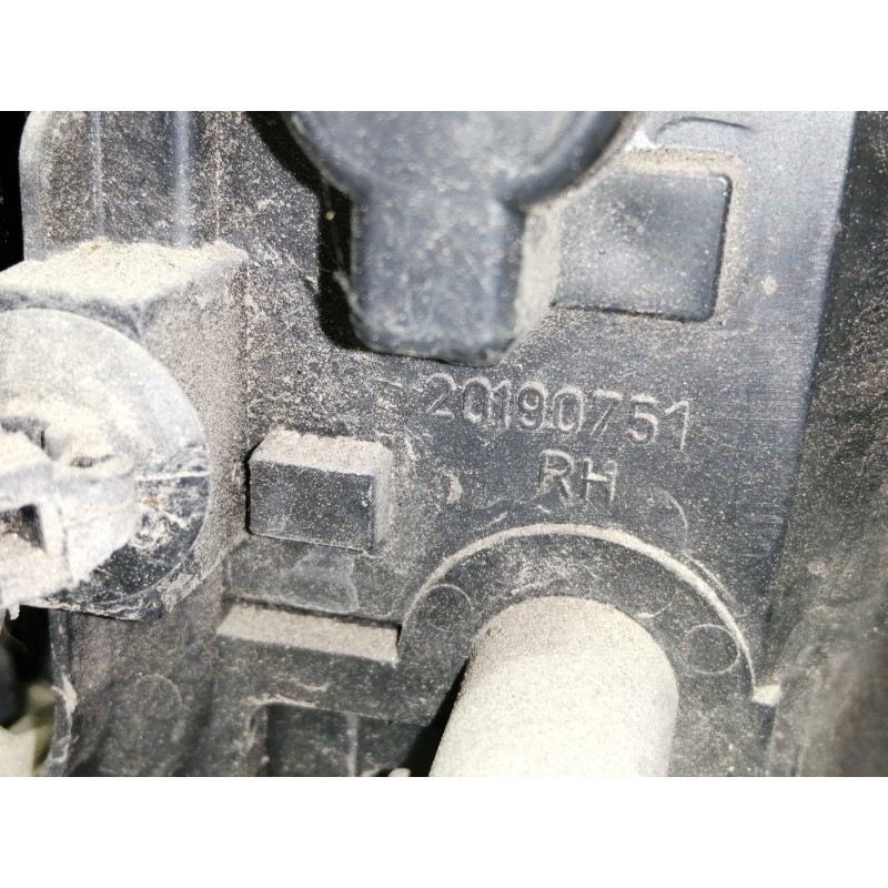 Recambio de piloto trasero derecho para fiat linea (110) activa (110.0/111.0) referencia OEM IAM 20190751  