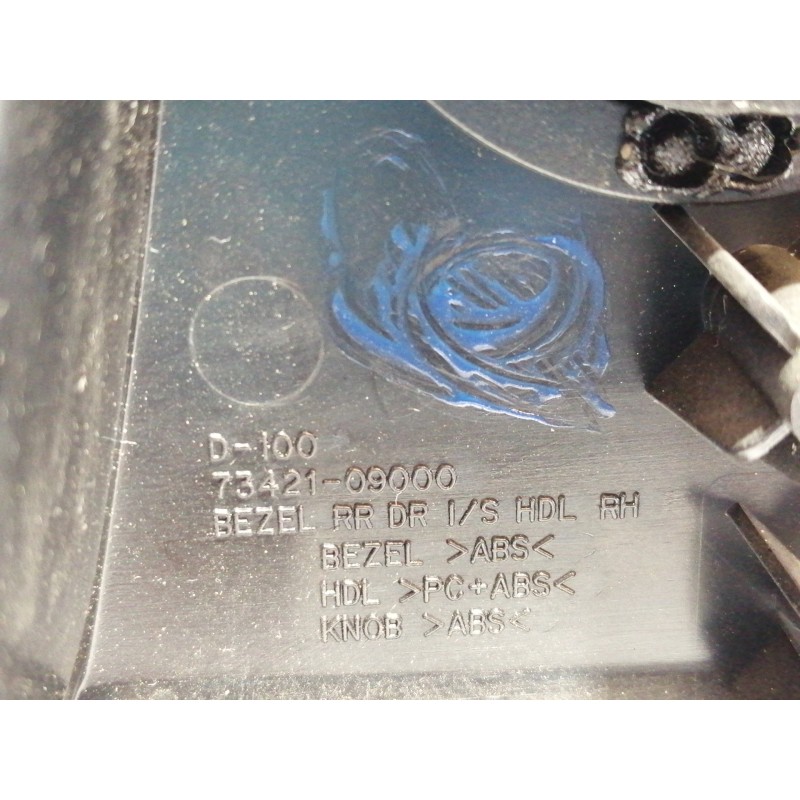 Recambio de maneta interior trasera derecha para ssangyong kyron 200 xdi limited referencia OEM IAM 7342109000  