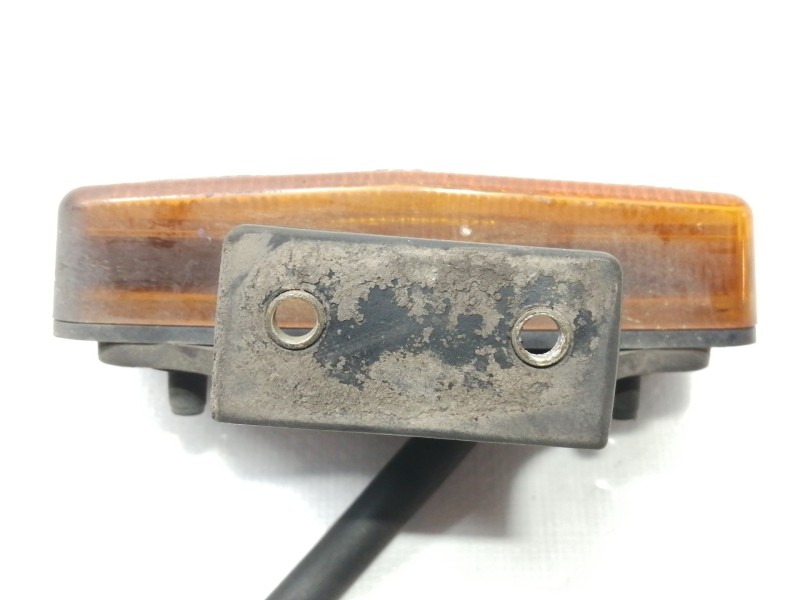 Recambio de piloto lateral derecho para iveco daily caja cerrada (2006 =>) caja cerrada 35c... batalla 3000l referencia OEM IAM 