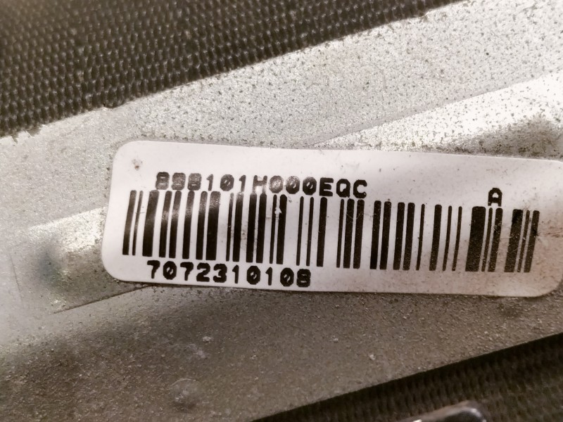 Recambio de cinturon seguridad trasero izquierdo para kia cee´d active referencia OEM IAM 898101H000E  