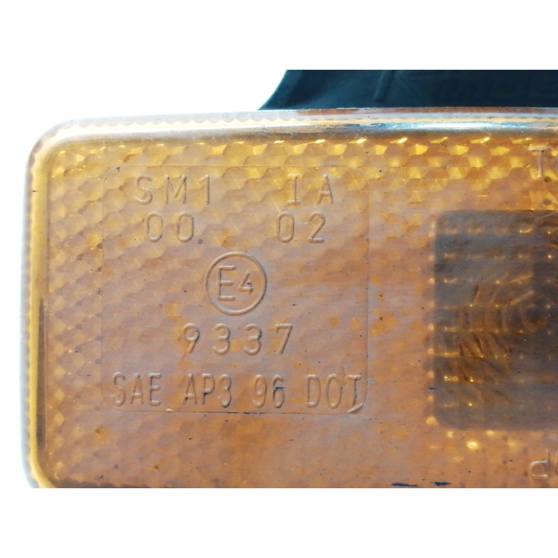 Recambio de piloto lateral izquierdo para iveco daily caja cerrada (2006 =>) caja cerrada 35c... batalla 3000l referencia OEM IA