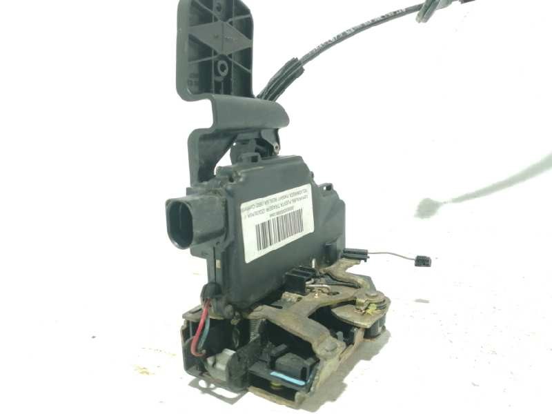 Recambio de cerradura puerta trasera izquierda para volkswagen passat berlina (3b2) comfortline referencia OEM IAM   
