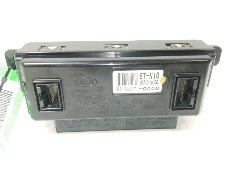 Recambio de pantalla multifuncion para kia cee´d active referencia OEM IAM 957101H100  