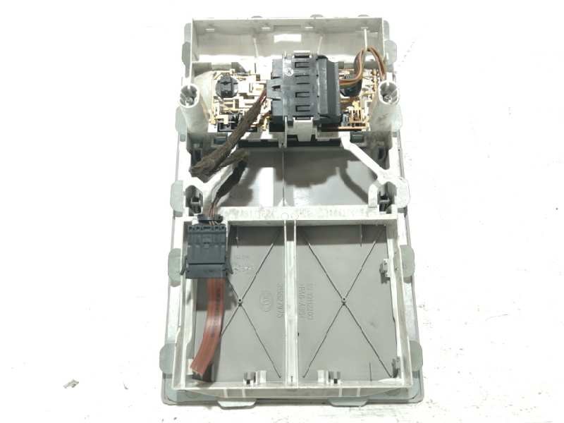 Recambio de luz interior para opel astra gtc enjoy referencia OEM IAM   