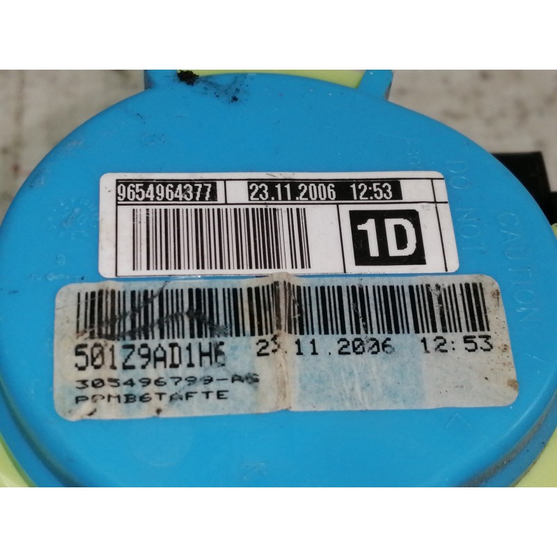 Recambio de cinturon seguridad delantero derecho para citroën c4 grand picasso sx referencia OEM IAM 9654964377  5 PUERTAS