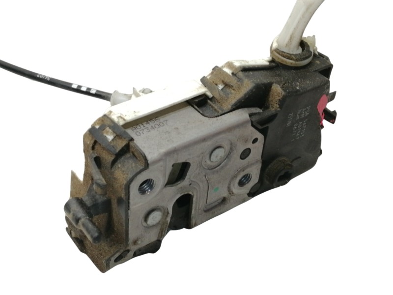 Recambio de cerradura puerta delantera derecha para peugeot 308 gt referencia OEM IAM A01456 A01547 / 567153 0734007